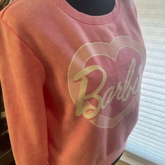 BARBIE Oversized Crewneck Sweatshirt Size Medium NEW - Picture 8 of 10